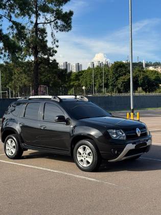 RENAULT DUSTER 2.0 DYNAMIQUE 4X2 16V FLEX 4P AUTOMÁTICO